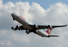 SWISS A340-313 離陸