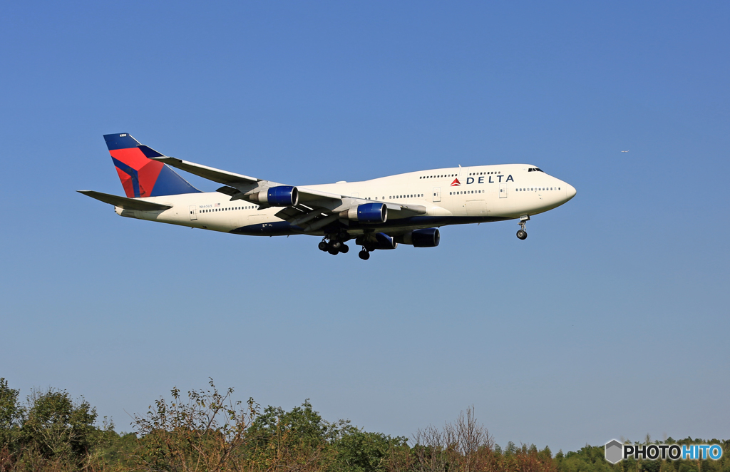 着陸 DELTA 747-400 N665US/ジャンボ保存委員会