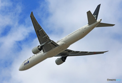 離陸 ANA 777-381 JA731A