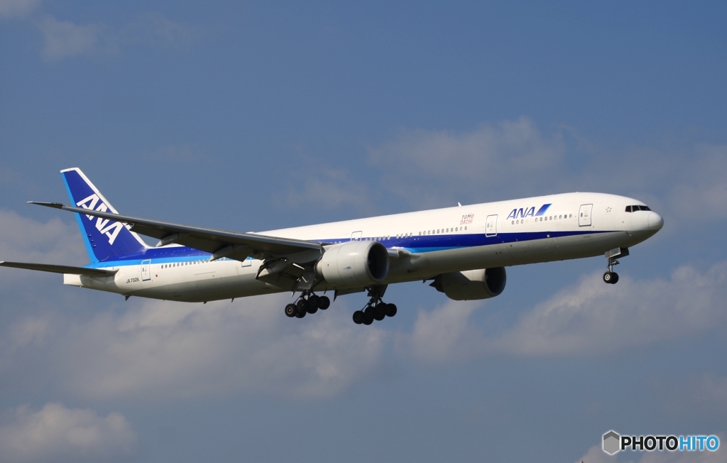 ANA 777-381 到着　