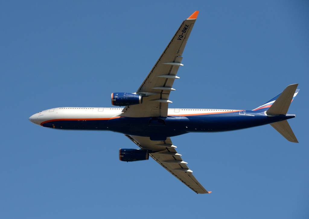 Aeroflot A330-343 飛び立ち