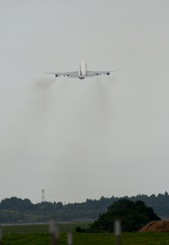 離陸（25-2）DELTA 747-400 [b]
