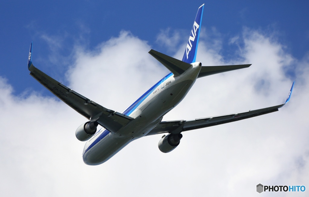 ANA 767-300 JA624A 出発　