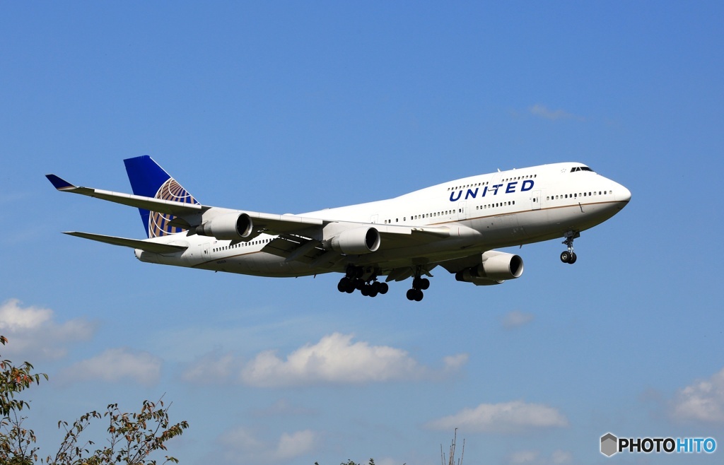 ☮UNITED 747-400 N104UA 