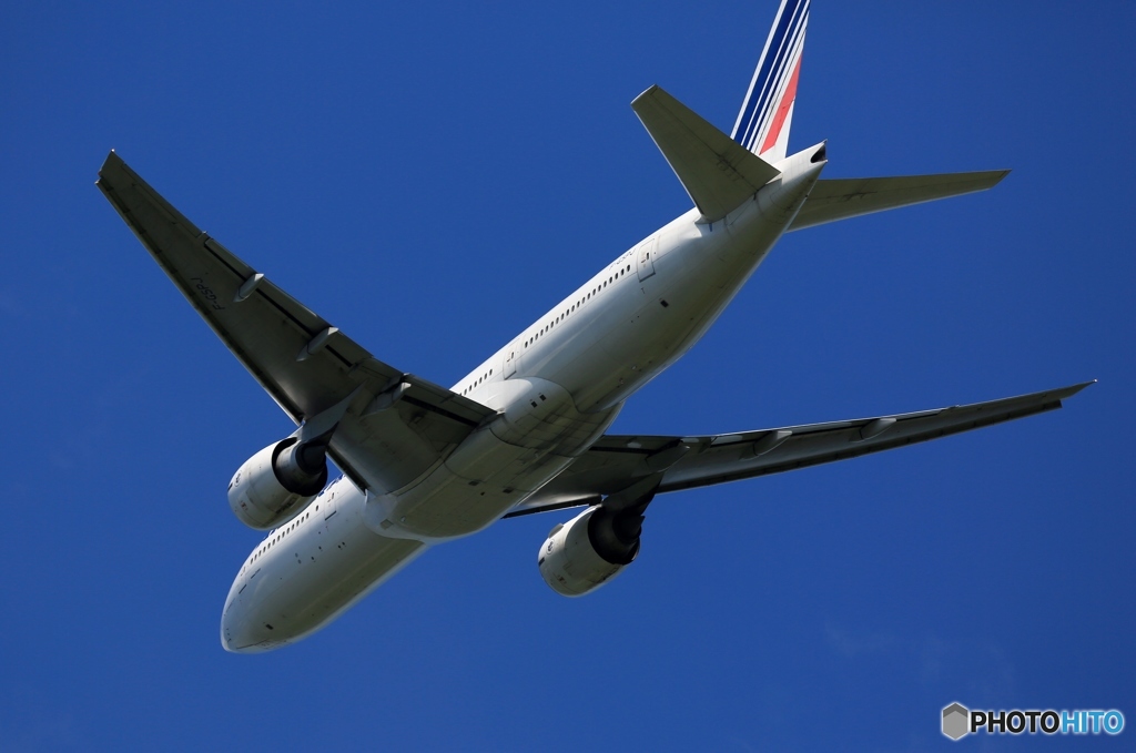 離陸　Air France 777-228 