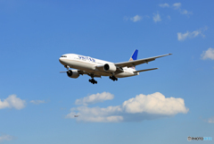 着地前 UNITED 777-222 N797UA