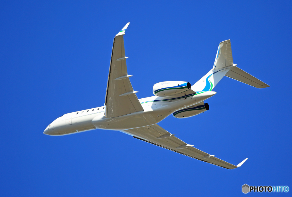 定期便？Bombardier BD-700 Global 5000 N115MH