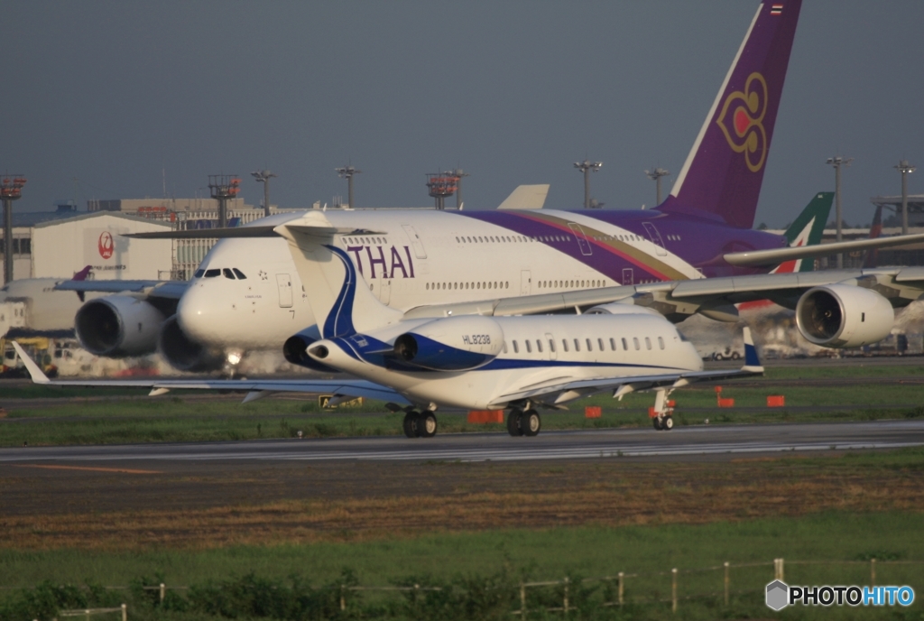 Samsung  Bombardier BD-700 HL8238/A380☮