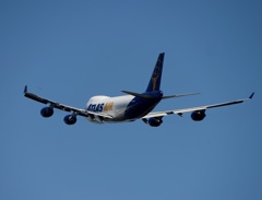 離陸 ATLAS 747-400F