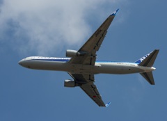 ANA　767-300 出発