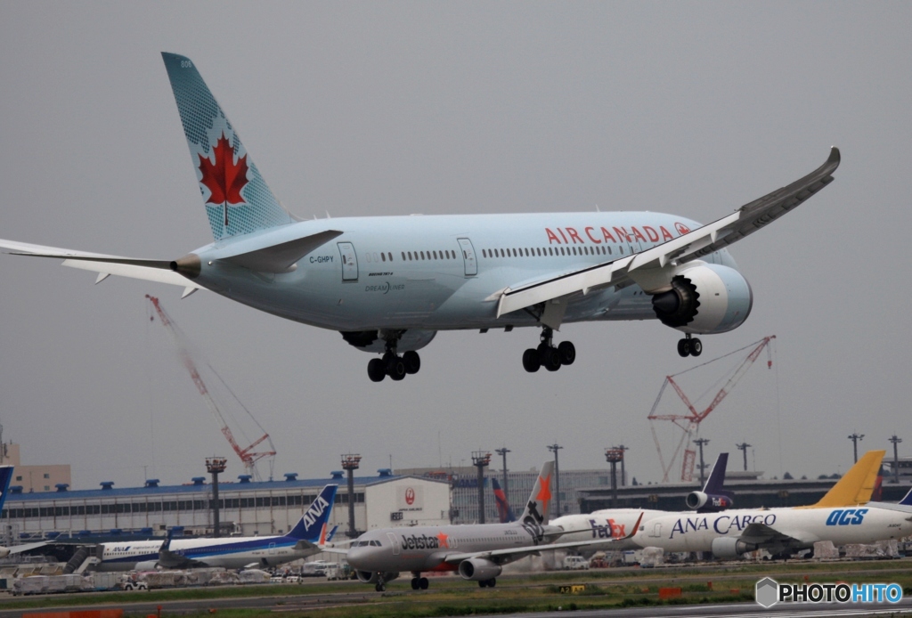 着陸　AIR CANADA 787-8 