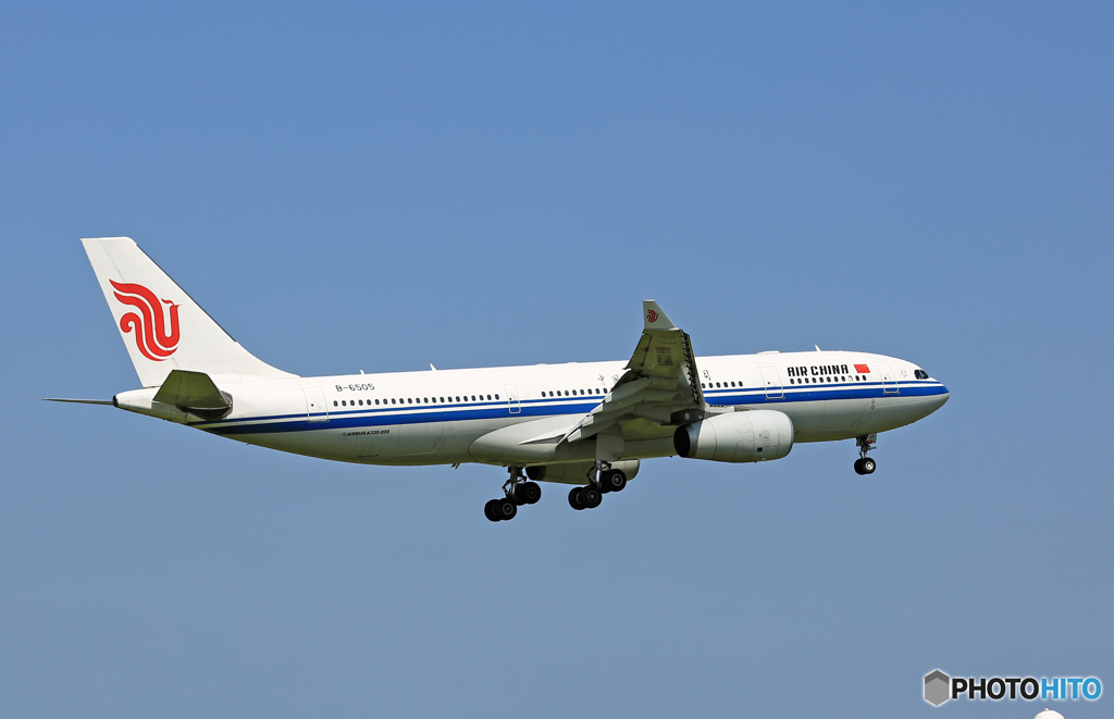 着陸 Air China A330-2000 B-6505