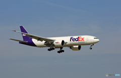 「晴れ」 FedEx 777-FS2 N886FD着陸  「晴れ」 FedEx 777-FS2 N886FD着陸