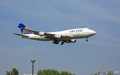 UNITED 747-400 N107UA 着陸 