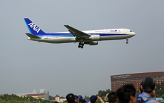 ANA 767-381 JA615A 到着 