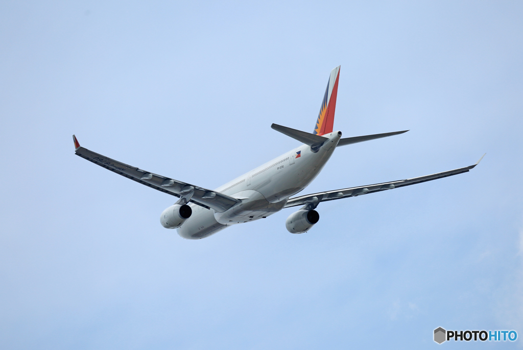 Philippiens A330-300 RP-C8760 離陸 