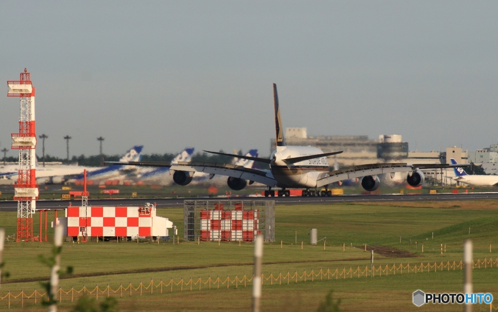 4km先の風景・SINGAPORE A380