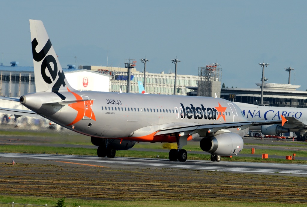 離陸（409）JetStar A320-232 