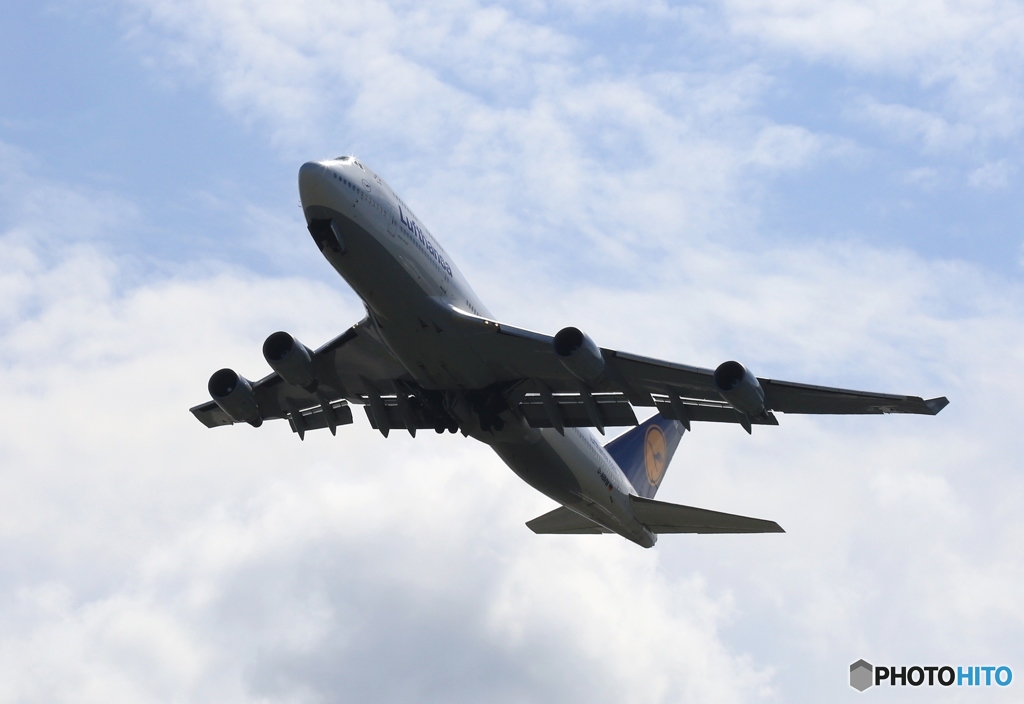 離陸 Lufthansa 747-400 ジャンボ機