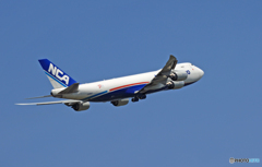離陸　NCA 747-8KZF JA13KZ