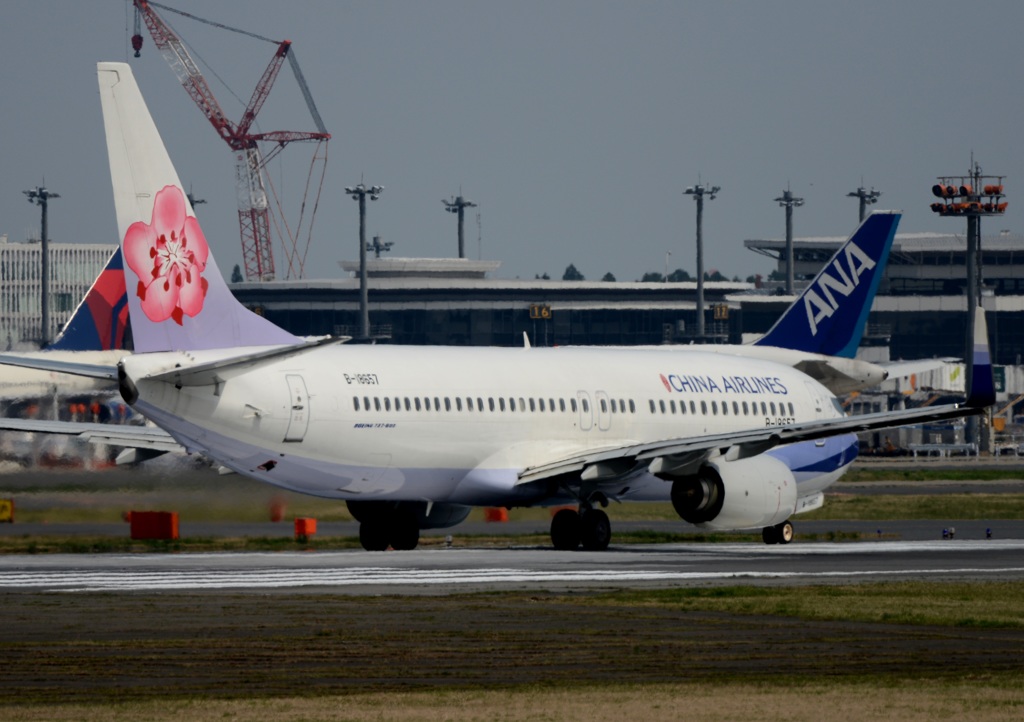 CHINA 737-8FH 離陸