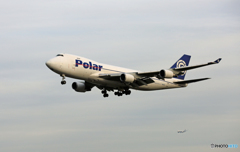 飛び立ちPOLAR 747-400F N450PAジャンボ保存委員会