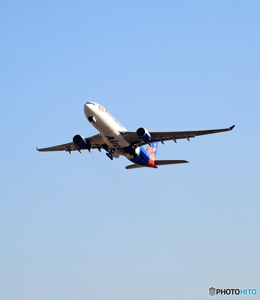 ☀AIR CALIN A330-202 F-OHSE出発 