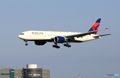 DELTA 777-232  着陸　