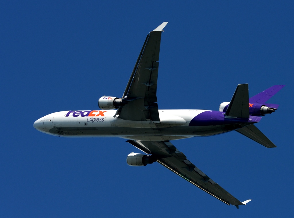 離陸（446）FedEx MD-11