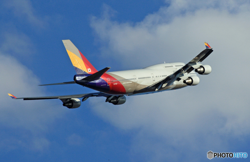 出発 Asiana 747-400 HL7471