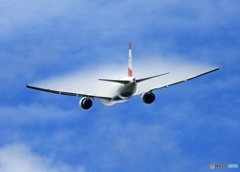 離陸　Austrian 777-200 OE-LPD 