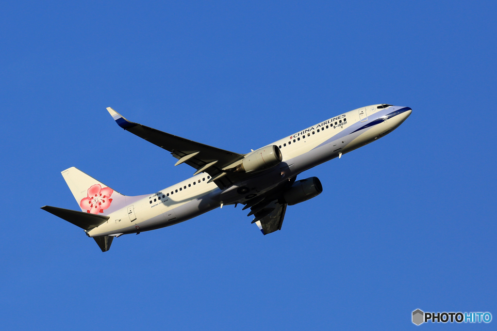 離陸　Air China 737-800 B-2068