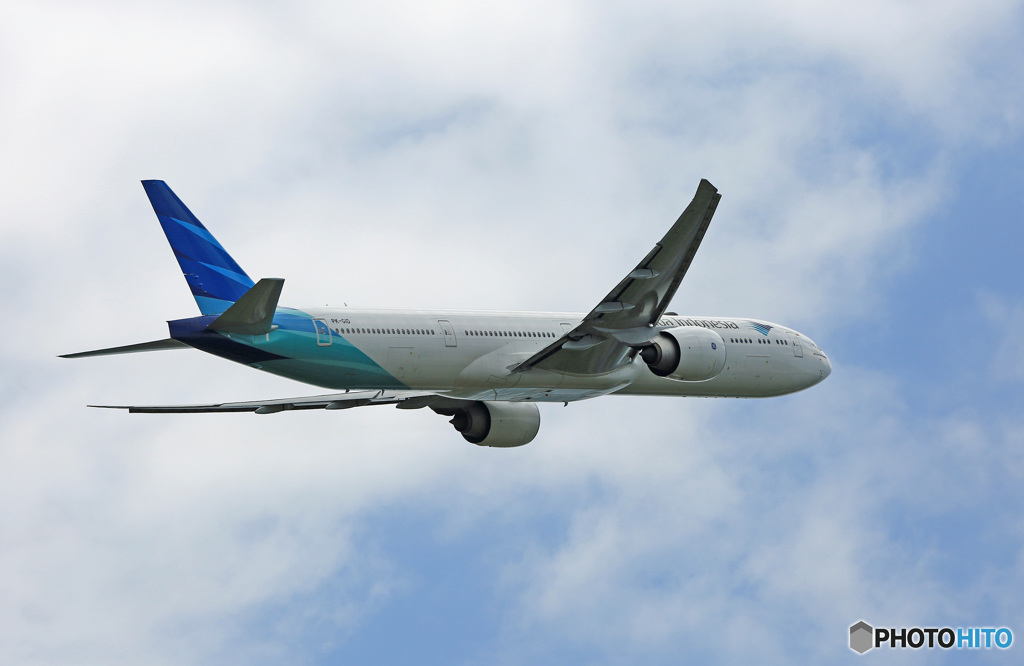 Garuda 777-3U3 PK-GID 出発 