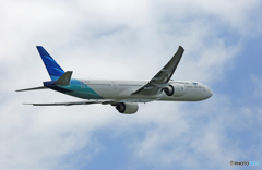 Garuda 777-3U3 PK-GID 出発 