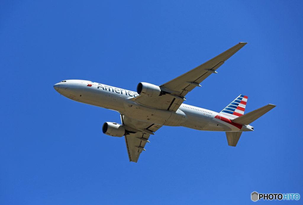 「SKY」 American 777-223 N794AN Takeoff