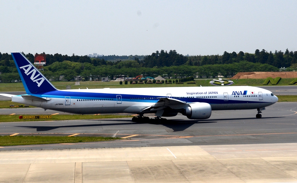 首相の訪米チャーター機！、なぜ？