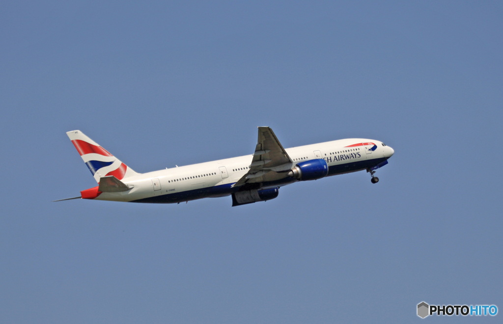 British 777-286 G-YMME 出発 