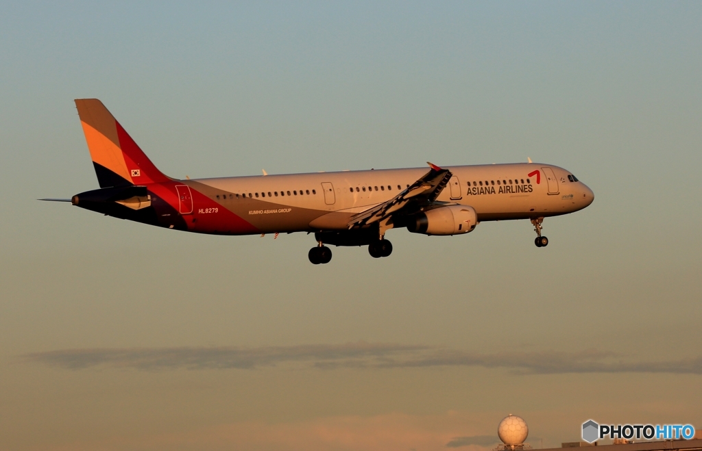 ASIANA A321-231 到着　