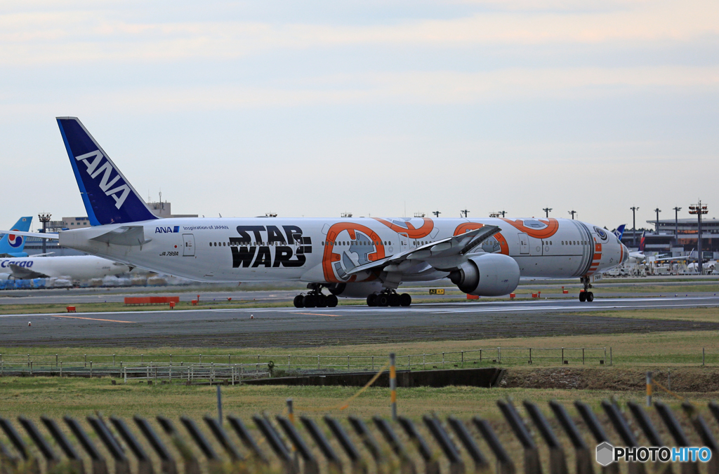 「SKY」 ANA STAR WARS JA789A  離陸