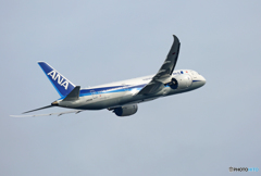 出発 ANA 787-8 JA828A