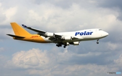 polar 747-46NF 着陸　