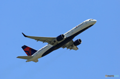 出発 Delta 757-26D N820DX
