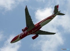 Air Asia X Phoenix A330-343 飛び立ち　
