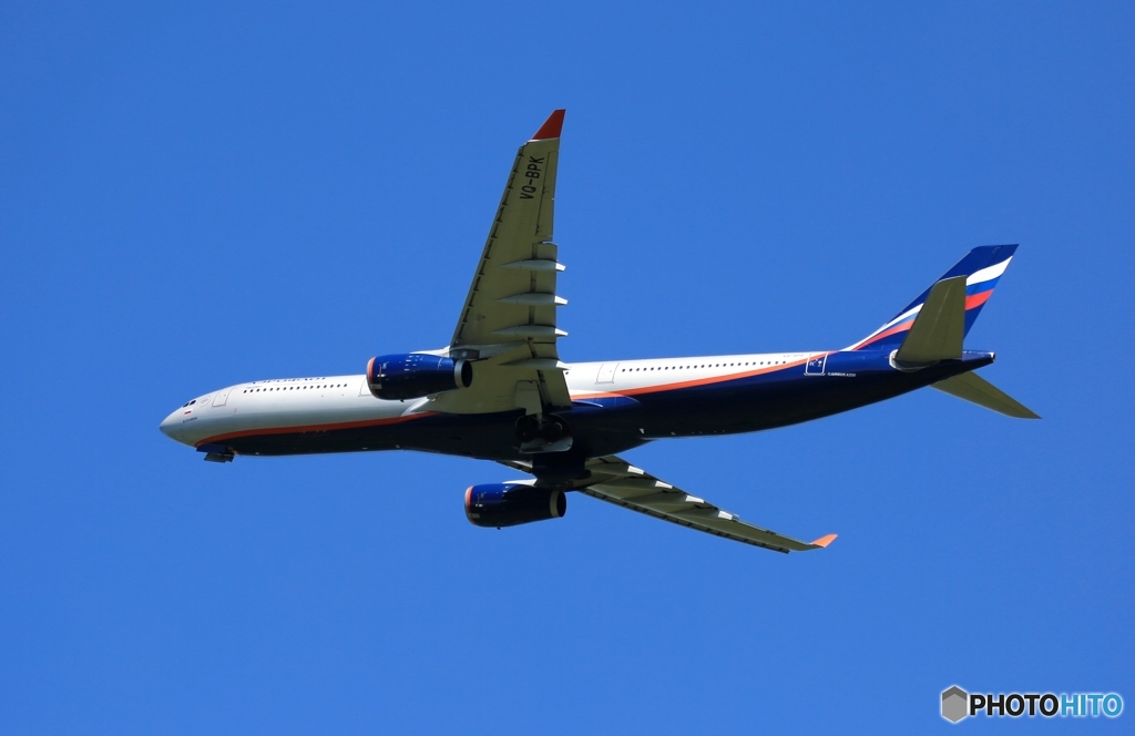 AEROFLOT A330-343  飛び立ち　