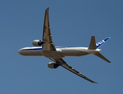 ANA 777-381 飛行