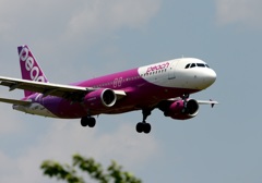 Peach A320-214 到着　