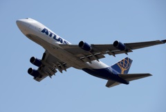 飛び立ち ATLAS 747-47UF