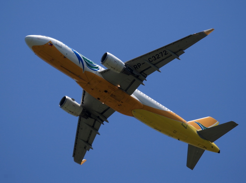CEBU A320-214 出発　