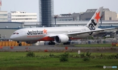 Jetstar 787-8 VH-VKE  出発　