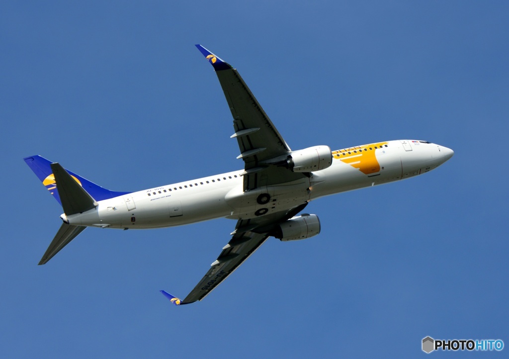 出発　Mongolian 737-800